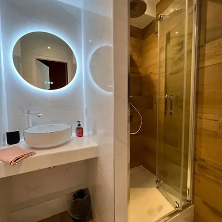 Le Sasha Apartman *